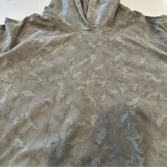 Athleta Farallon Printed Camouflage Hoodie - Picture 8 of 10